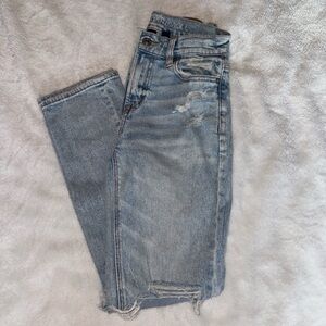 American Eagle Outfitters low rise straight leg Blue Jeans